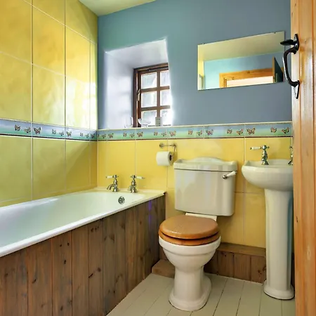 Finest Retreats - St Francis * Ulpha